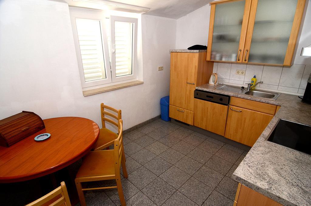 Maslov Apartment Makarska Phòng bức ảnh
